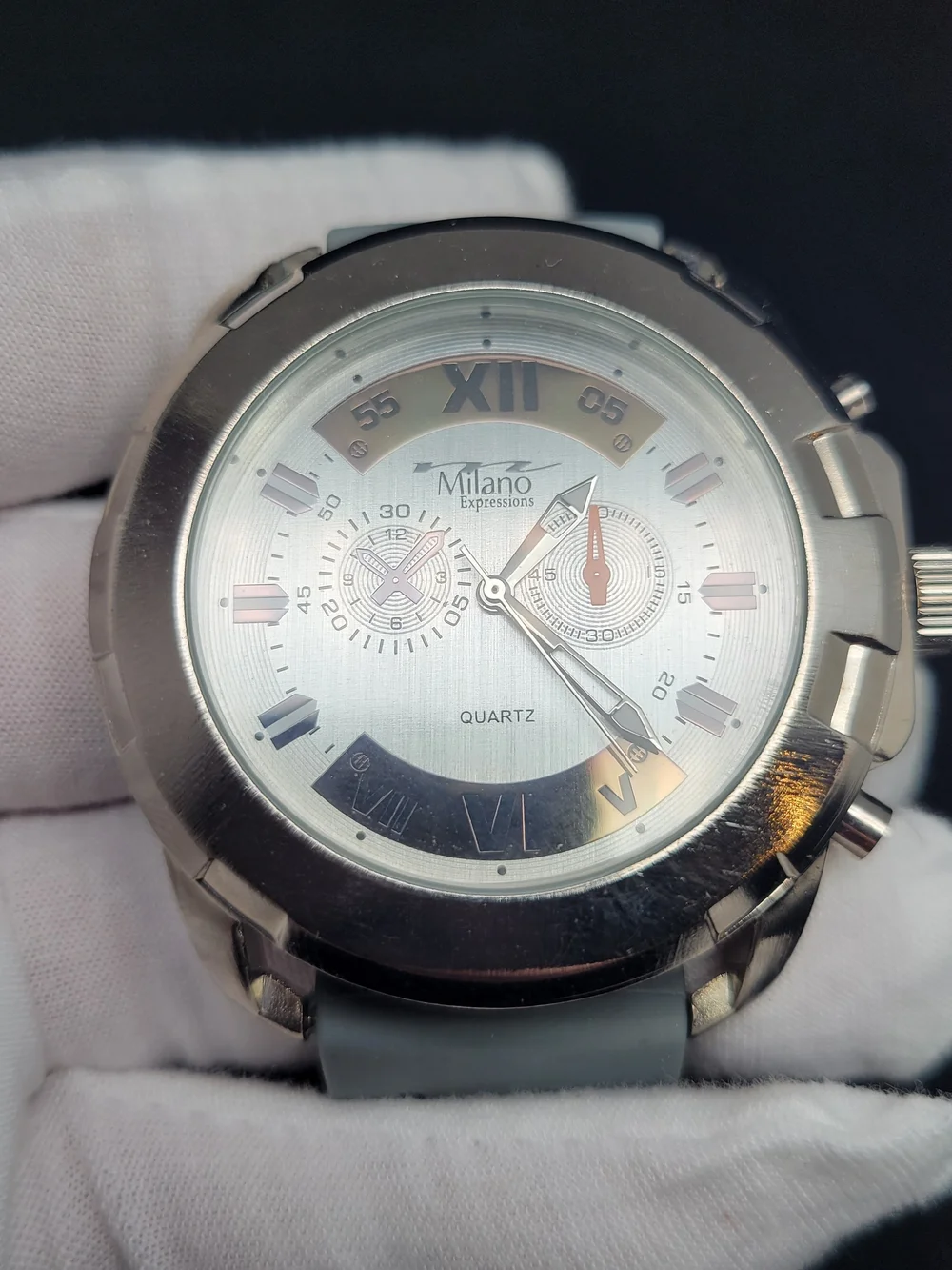 Milano Expressions Silver-Tone Quartz Fashion Watch